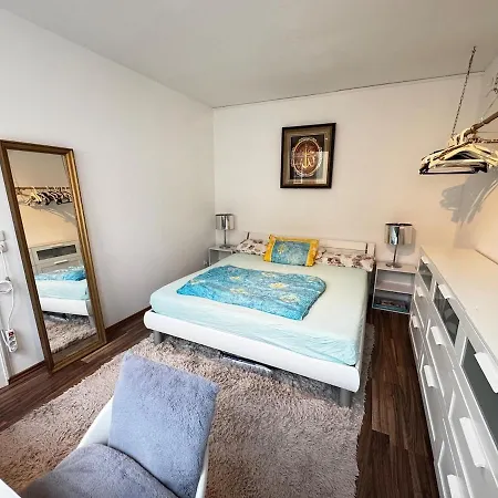Apartment Accommodation! *